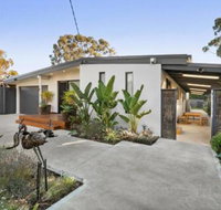 Easy Living Bayside Accommodation - Tourism Cairns