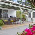 Whispering Waves Relaxing Beach House - Tourism Cairns 0