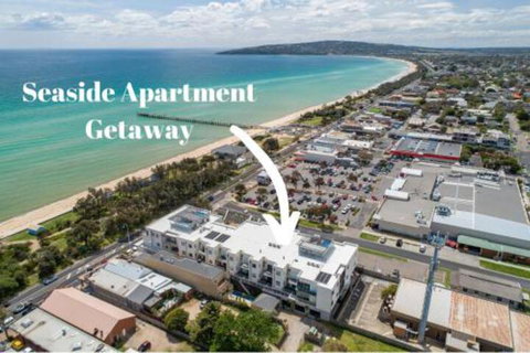 Seaside Apartment Getaway - Tourism Cairns 0