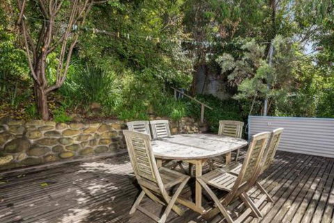 Wye View Architecturally Designed Stunning Views - Tourism Cairns 7