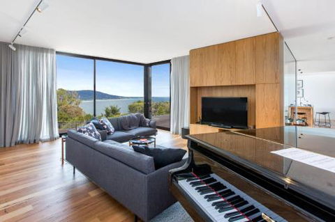 COASTAL LUXE Mt. MARTHA - Tourism Cairns 5