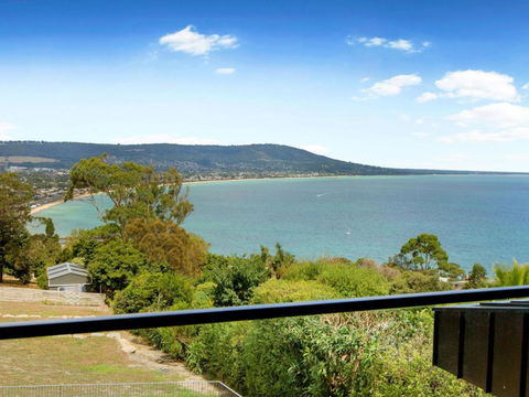 COASTAL LUXE Mt. MARTHA - Tourism Cairns 2