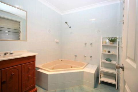 MAGIC BEACH HOUSE PET FRIENDLY - Tourism Cairns 2