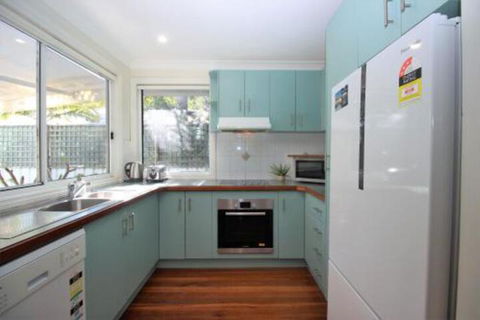 MAGIC BEACH HOUSE PET FRIENDLY - Tourism Cairns 4