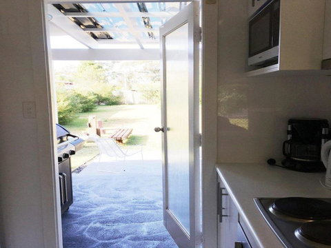 Callala Sun Modern & Functional - Tourism Cairns 2