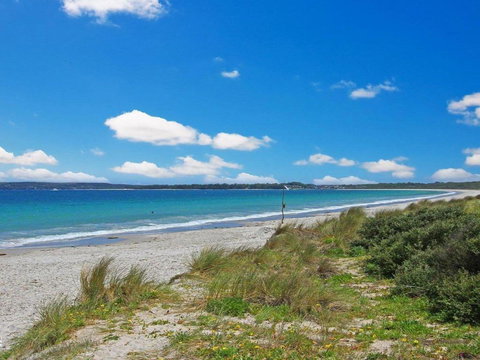 Callala Sun Modern & Functional - Tourism Cairns 6