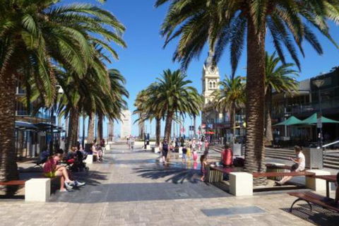 ULTIMA At The Bay Glenelg Absolute Beachfront - Tourism Cairns 3