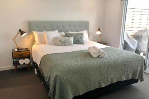 BINALONG BRAE At Bay Of Fires Two Bedroom Both With Ensuites - Tourism Cairns 0