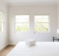 2 Bedroom Home in Kirribilli With a Great View - Tourism Cairns