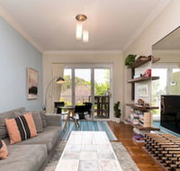 Sleek Contemporary Bondi Beachside Apartment - Tourism Cairns