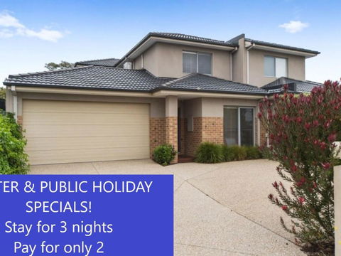 Cootamundra - Tourism Cairns 6