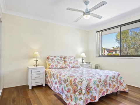 DAVIES STREET MOLLYMOOK 4 / 14 - Tourism Cairns 6