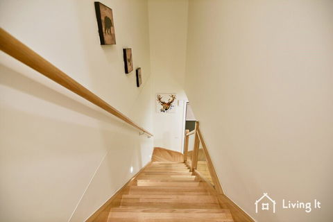Tomkins Townhouse - Tourism Cairns 1