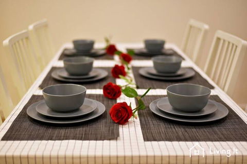 Tomkins Townhouse - Tourism Cairns 2