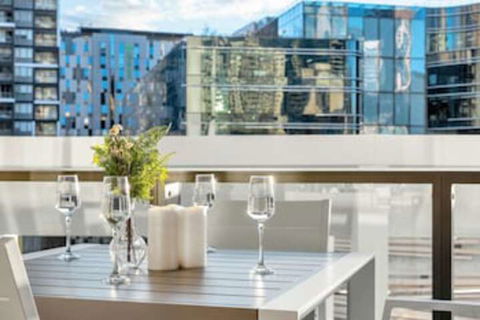 I02-china Town Luxury Service Apartment - Tourism Cairns 0