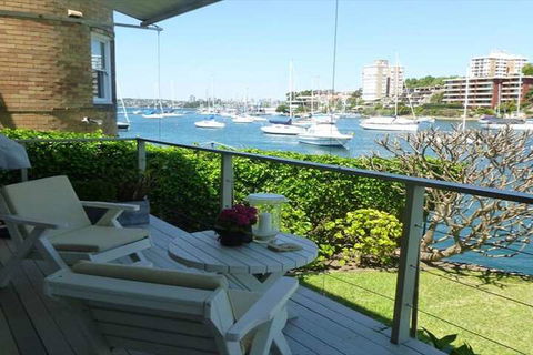 Waterfront Kirribilli Apartment NS181 - Tourism Cairns 6