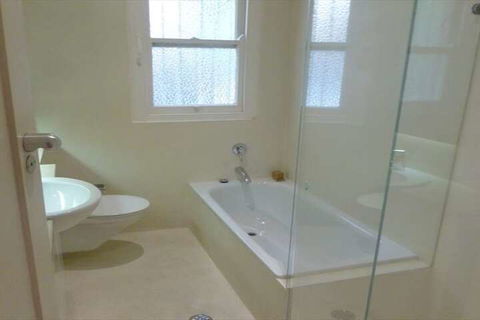 Waterfront Kirribilli Apartment NS181 - Tourism Cairns 2