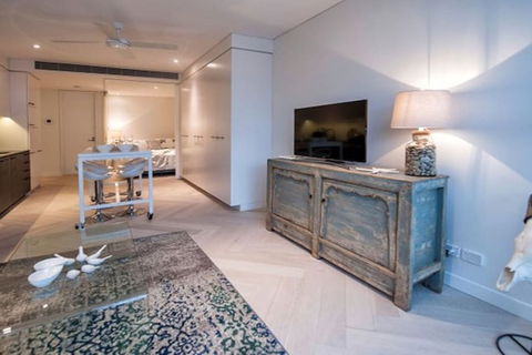 Luxury Studio With Parking In Woolloomooloo WMLOO - Tourism Cairns 5