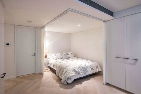 Luxury Studio With Parking In Woolloomooloo WMLOO - Tourism Cairns 3