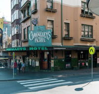 O'Malley's Hotel - Tourism Cairns