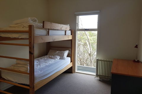 K2 Unit 11 - Tourism Cairns 6
