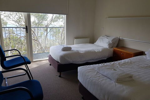 K2 Unit 11 - Tourism Cairns 1