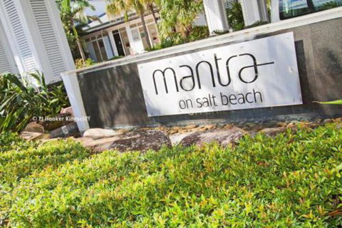 RESORT On The BEACH 5215 OCEAN GLIMPSES - Tourism Cairns 3