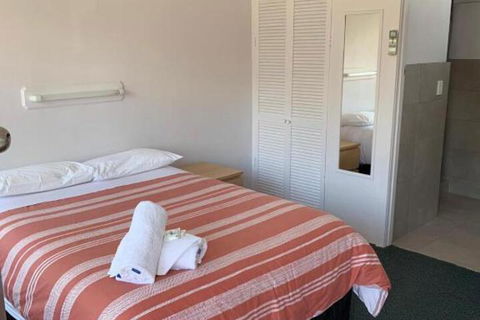 Mount Beauty Motor Inn - Tourism Cairns 3