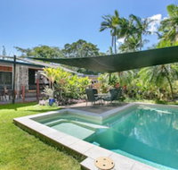 Tropical 3 Bedroom House Pool plus 4th Bedroom Bungalow - Tourism Cairns