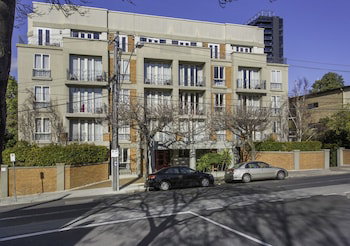 DARLING A Tidy Space In A Great Location - Tourism Cairns 6