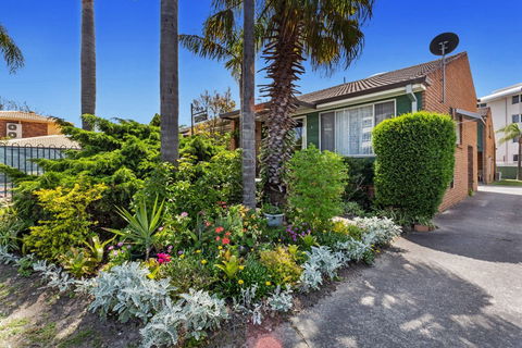Macadamia Court 6 Nelson Bay - Tourism Cairns 2