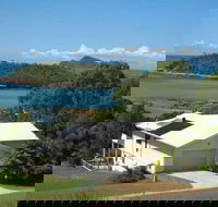 Hideaway Retreat Beach House with Pool - Tourism Cairns