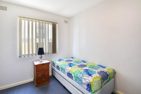 Waterviews On Marine Parade - Tourism Cairns 6