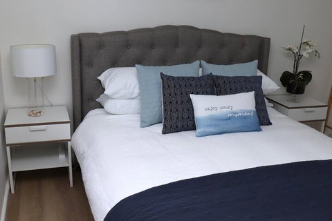 Waterviews On Marine Parade - Tourism Cairns 5