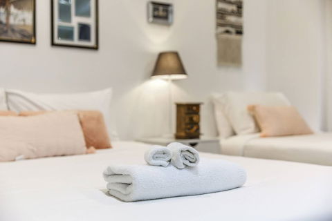 A13-darling Harbour Studio - Tourism Cairns 6