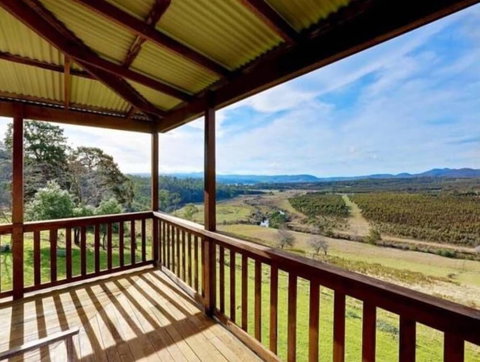 Sherwood Loves - Tourism Cairns 1