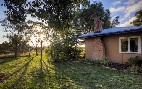 Rose Cottage - Tourism Cairns 5