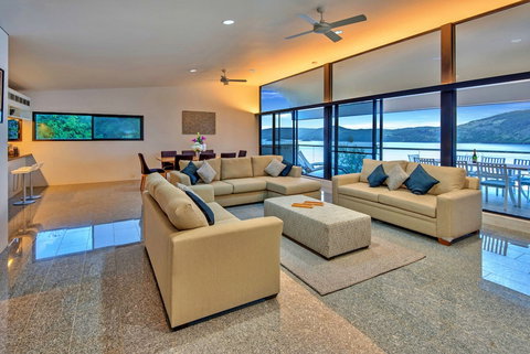 Waves 5 Luxury 3 Bedroom - Tourism Cairns 5