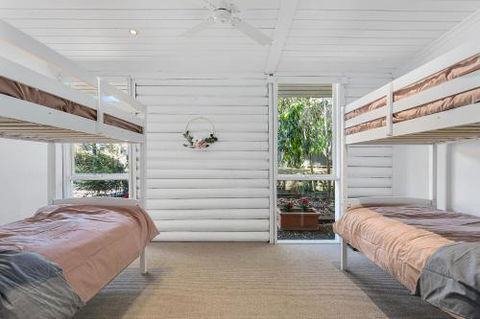 MARTHA COTTAGE Mt. MARTHA - Tourism Cairns 2