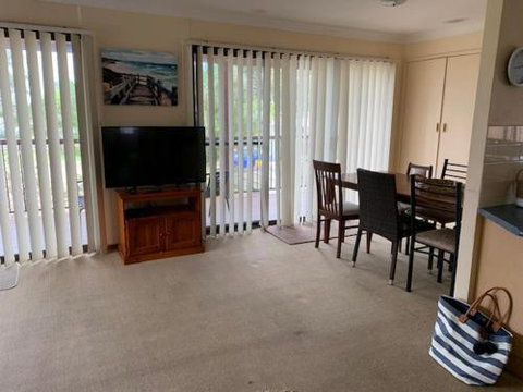 Lakehouse On Oxley - Tourism Cairns 1