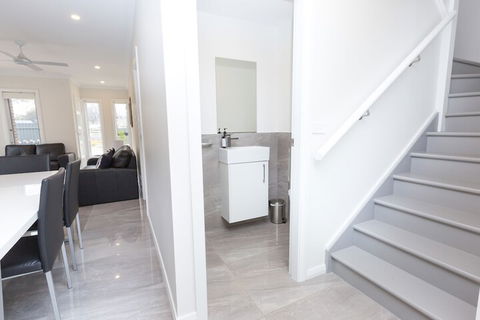 Wagga Apartments 2 - Tourism Cairns 1
