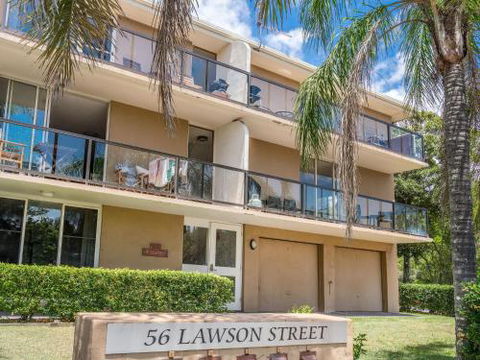 EAST COAST ESCAPES Byron Beachfront - Tourism Cairns 6