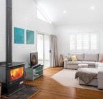 3 Macleay St. Narrawallee - Tourism Cairns