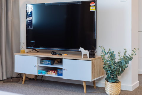 Airtrip Apartments On Deshon St - Tourism Cairns 3