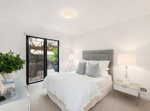 BELLEVUE GARDEN OASIS-hosted By L'Abode - Tourism Cairns 1