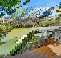 Surfer's Loft Tamarama - Tourism Cairns