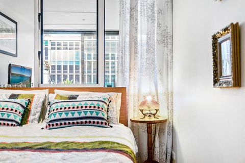 Zelda Beyond A Room Private Apartments - Tourism Cairns 0