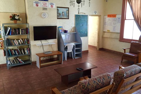 Hay Street Travellers Inn Hostel - Tourism Cairns 1