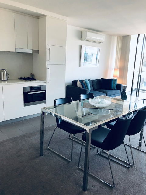 Wyndel Apartments - The Mint - Tourism Cairns 6