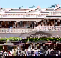 Hotel Metropolitan - Tourism Cairns